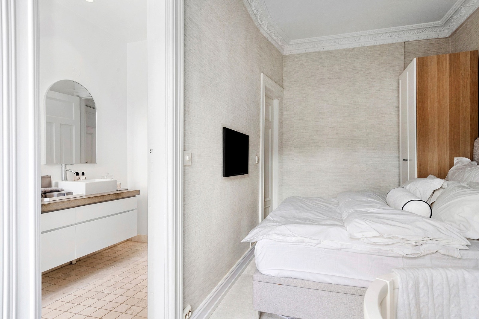 Hovedsoverom med bad én suite. Galleribilde