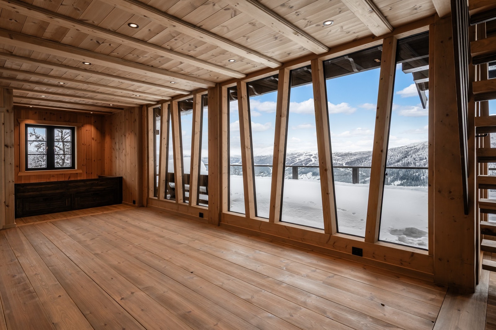 Arkitektur som åpner rommet og slipper naturen inn Galleribilde