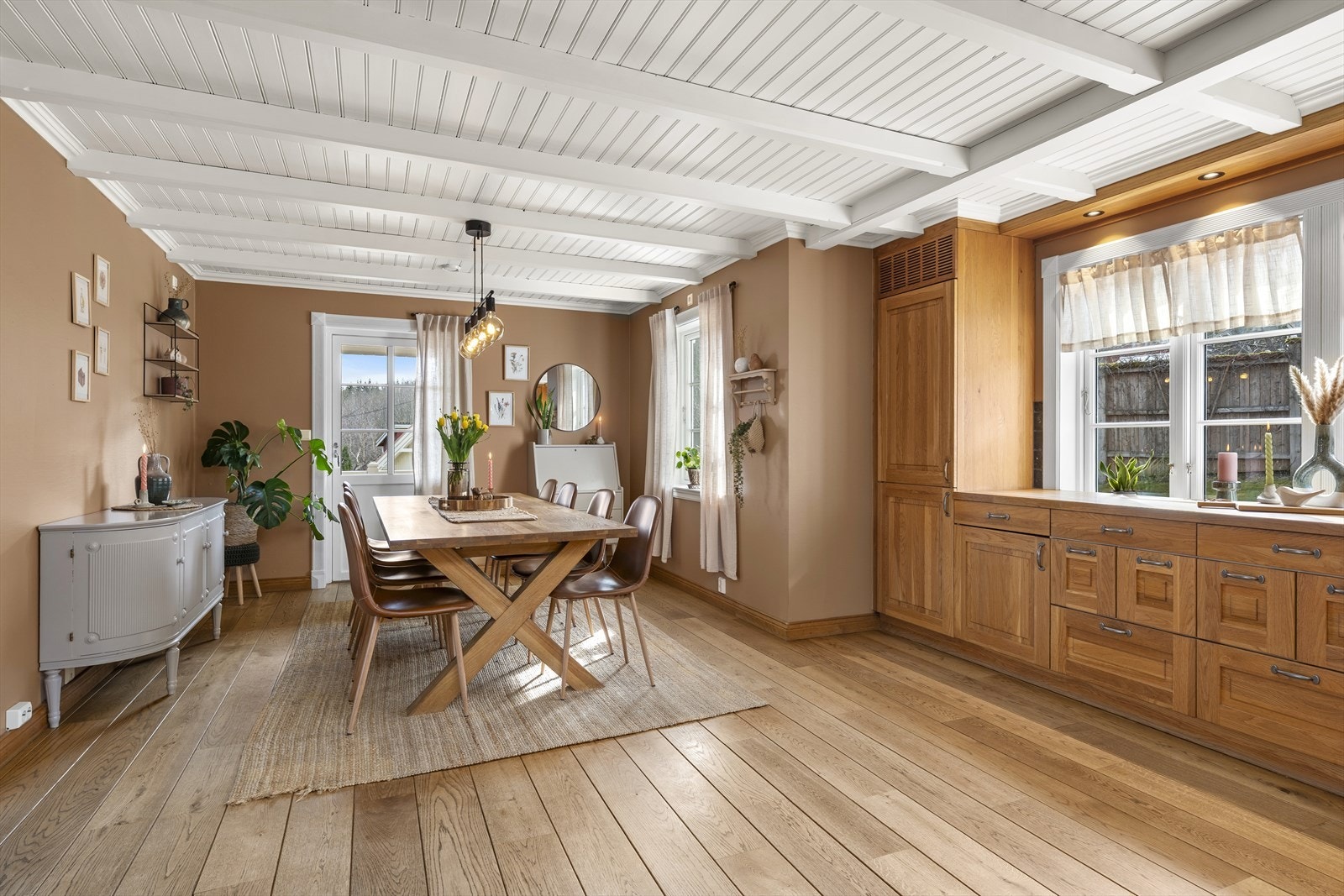 Utgang til terrasse Galleribilde