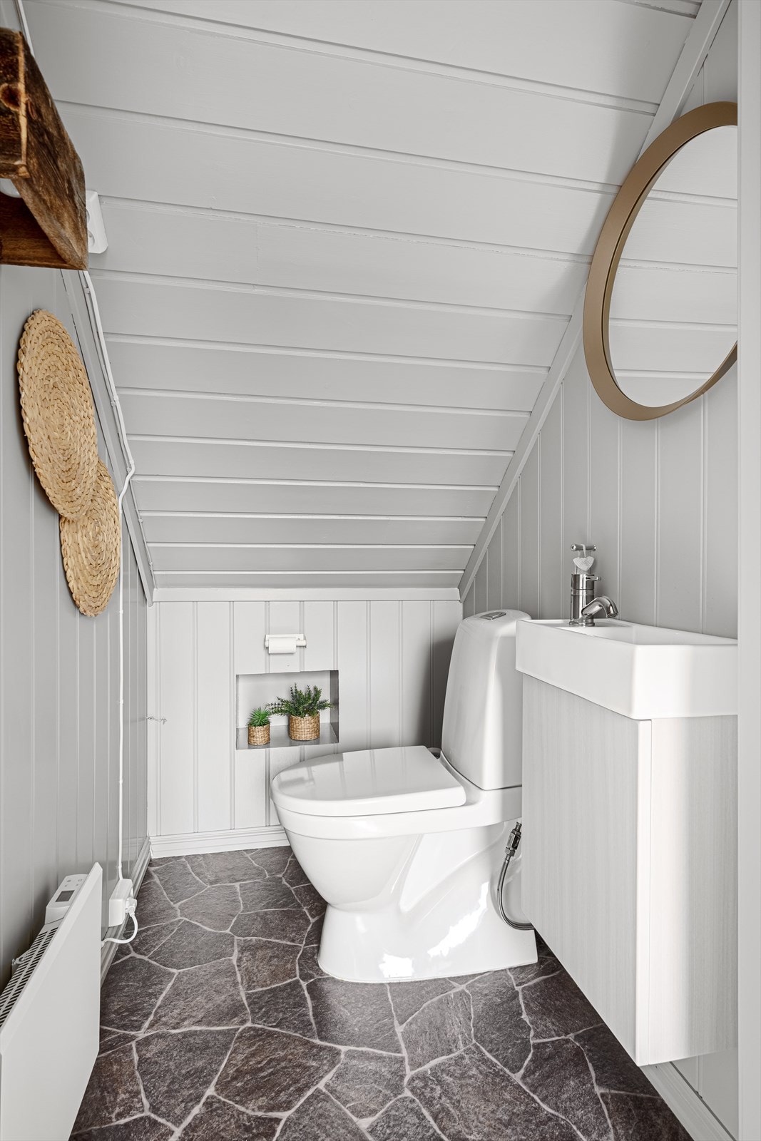 Wc 2. etg Galleribilde