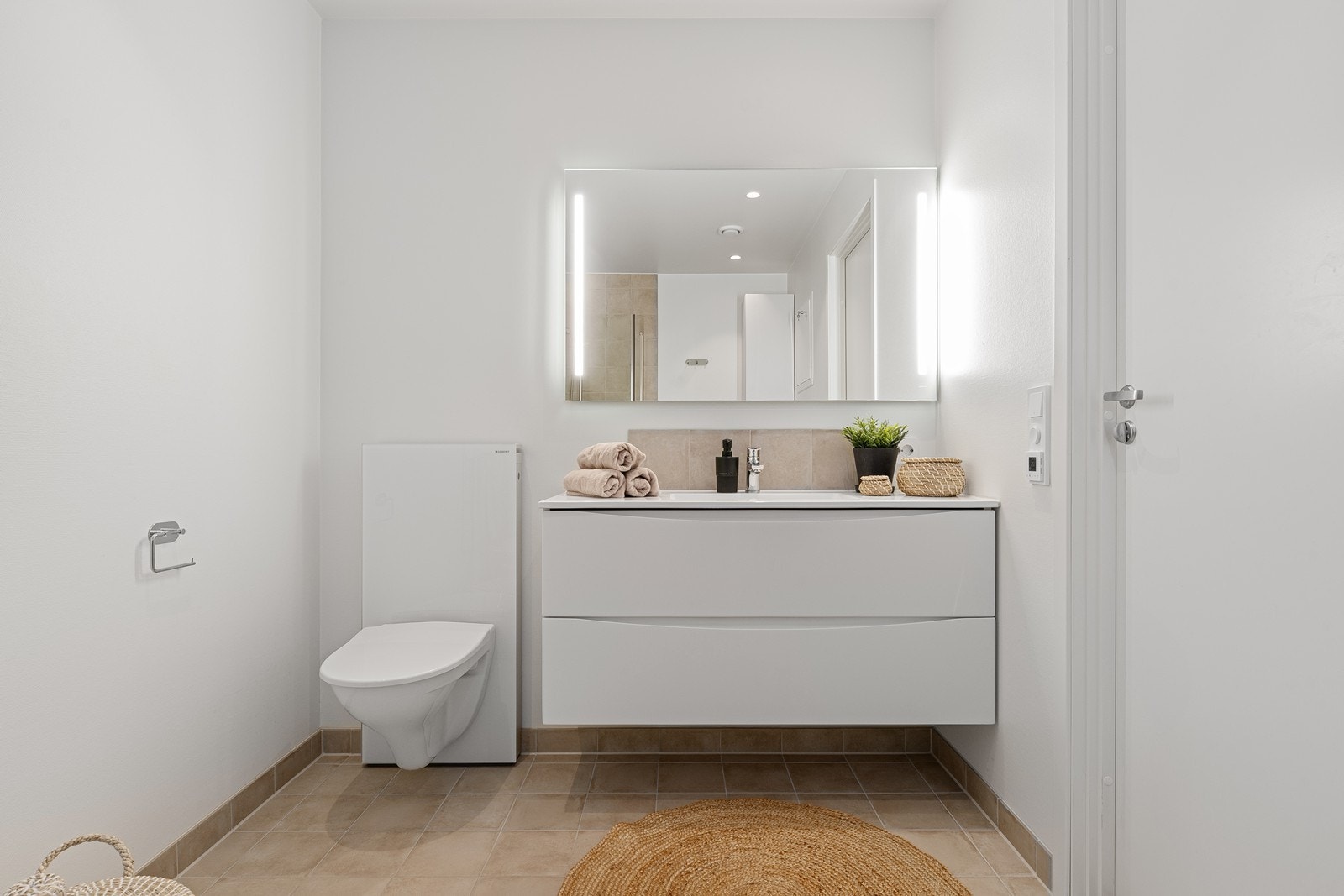 Badet er innbydende og praktisk. Galleribilde