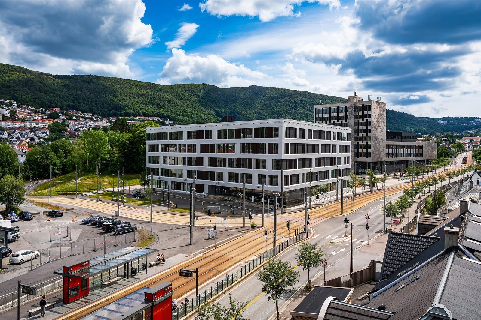 HVL ligger kun en liten bybanetur unna. Galleribilde