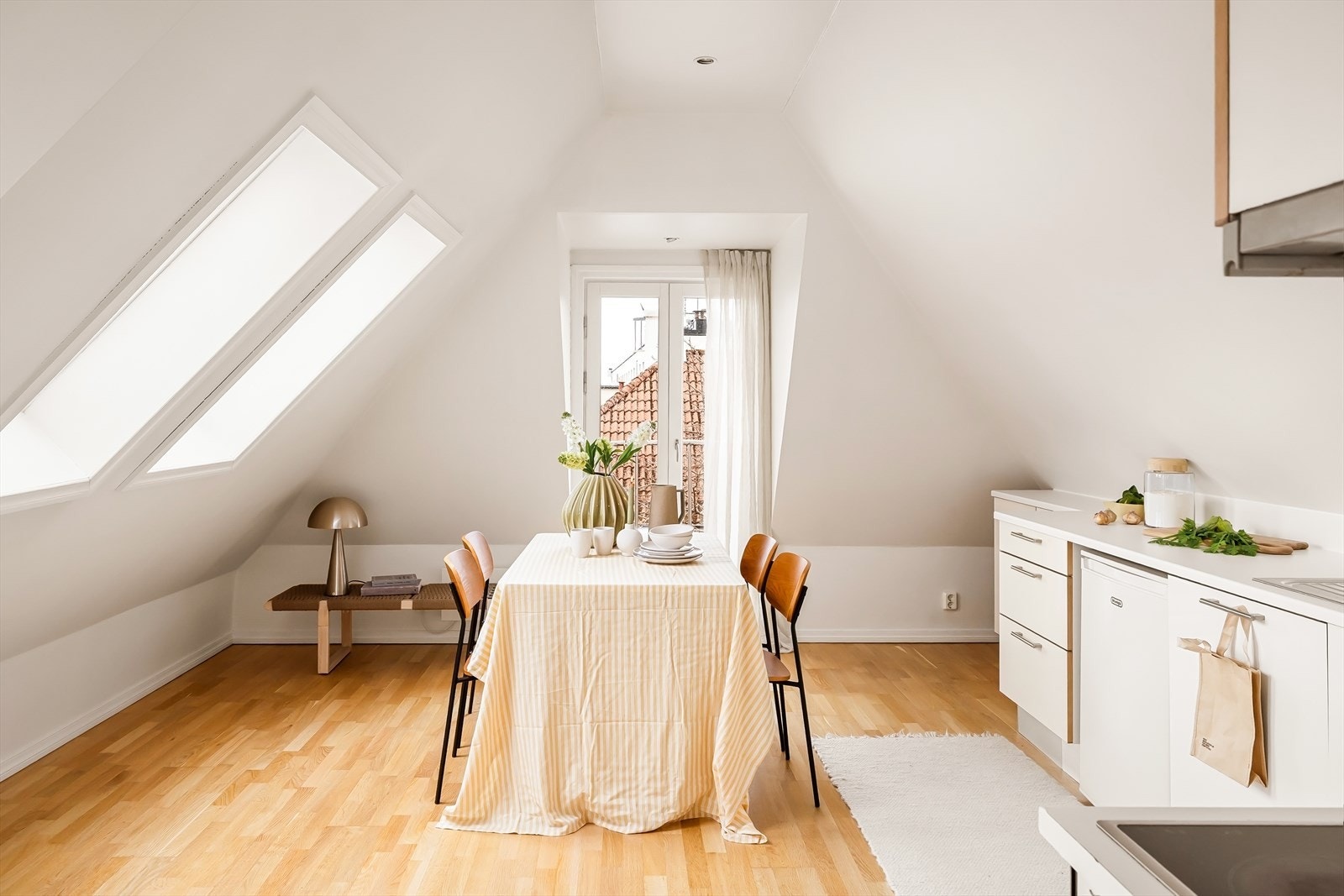 - Merk downlights i himling - Galleribilde