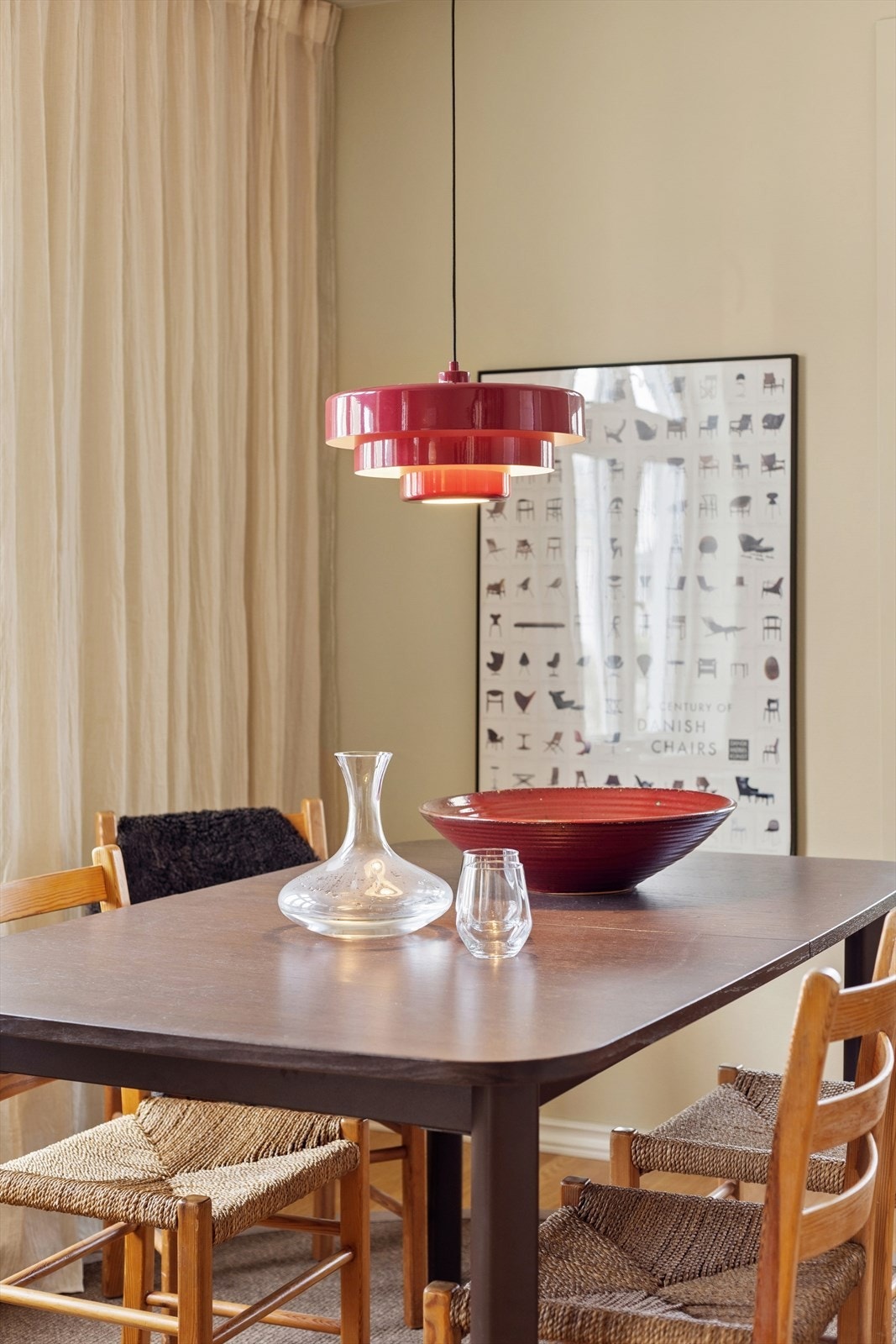 Spisegruppen tar plass i egen sone og inviterer til sosiale og hyggelige måltider med kjente og kjære. Galleribilde