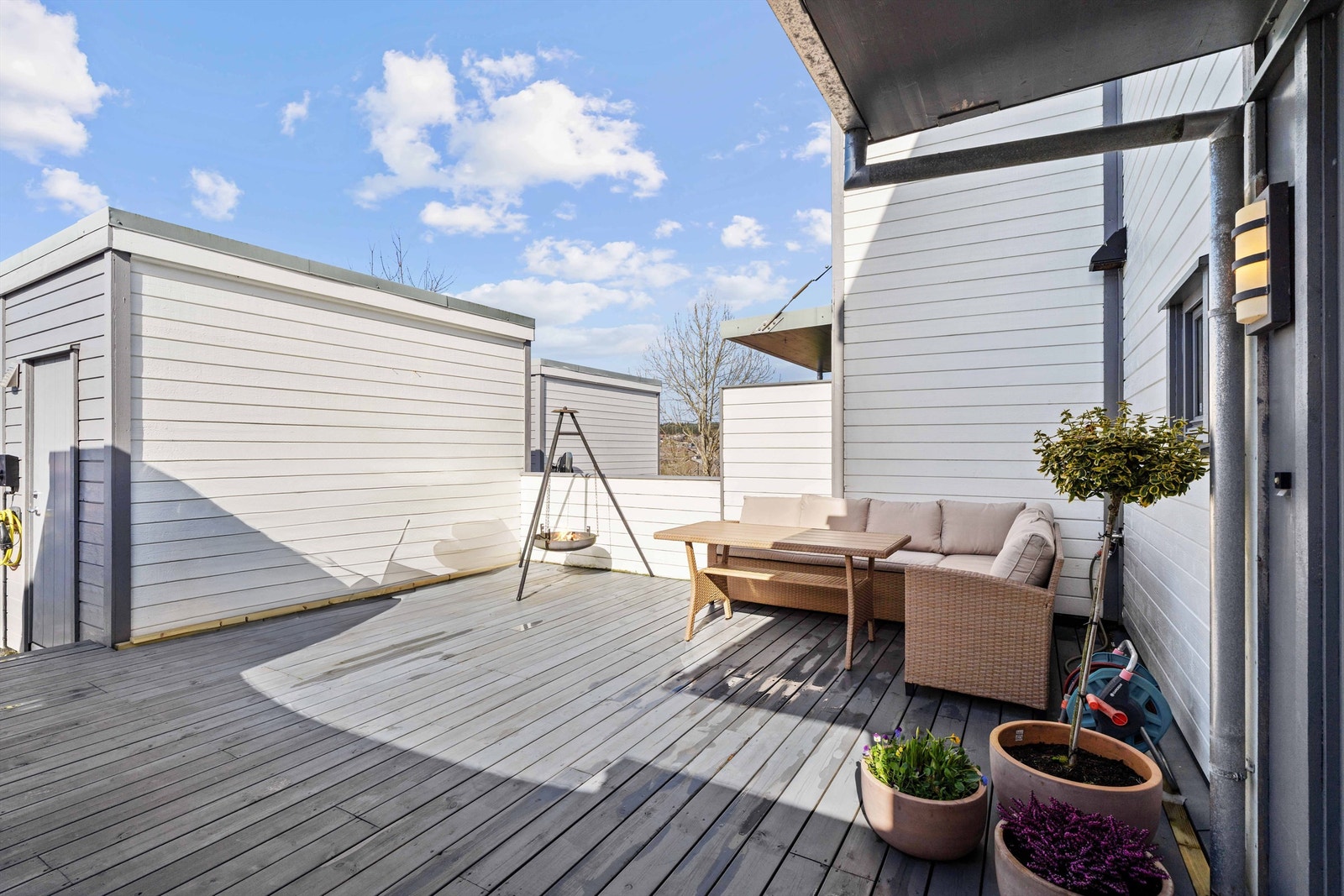 Takk for kikken her i Kvernbakken 76. Dere er velkommen til visning og ta gjerne kontakt med megler dersom det er spørsmål i forkant. Galleribilde