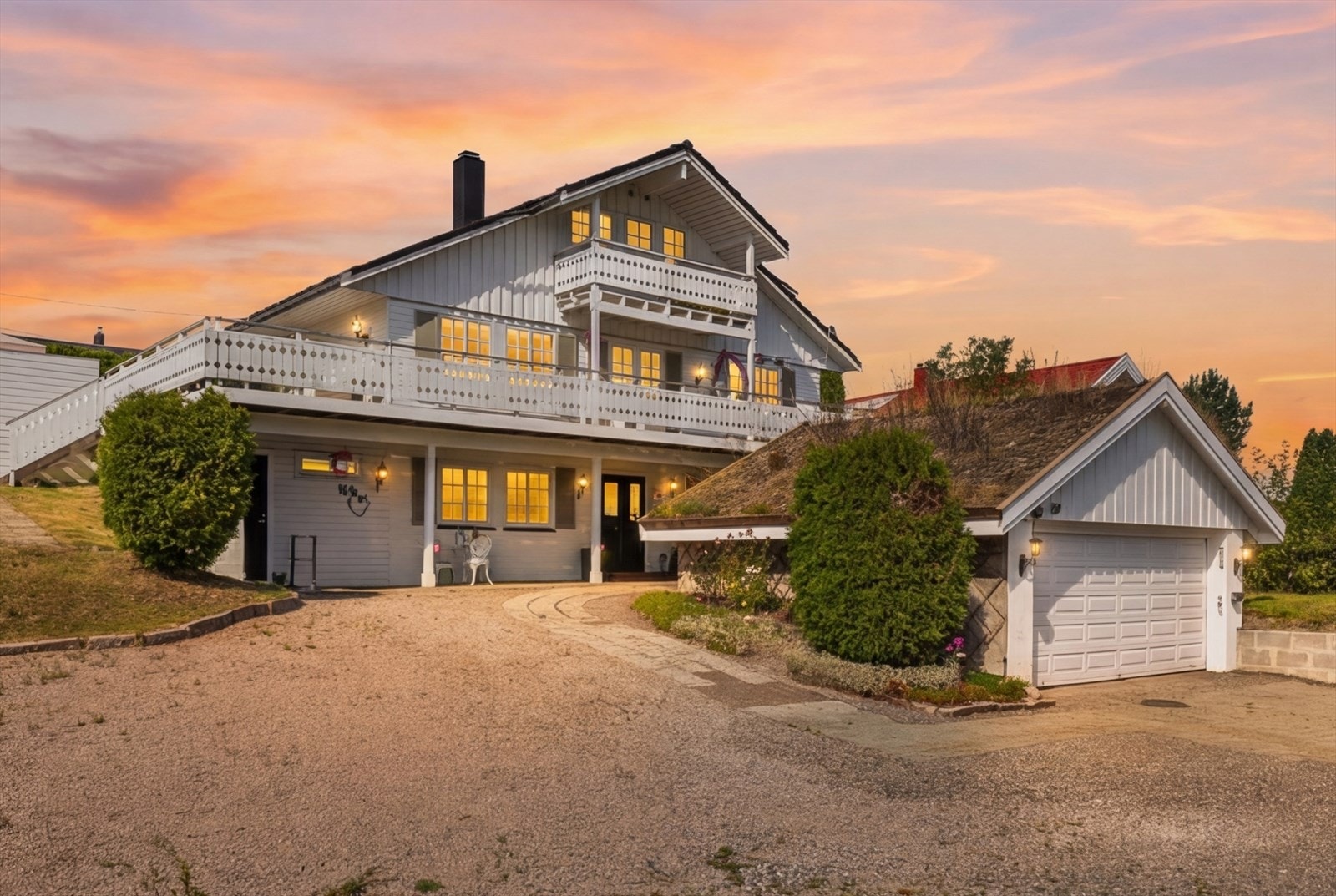 Thomas Madsen v/ Notar Romerike har gleden av å presentere Heggeveien 11 B. - AI generert avvik kan forekomme
Foto by Helene Galleribilde