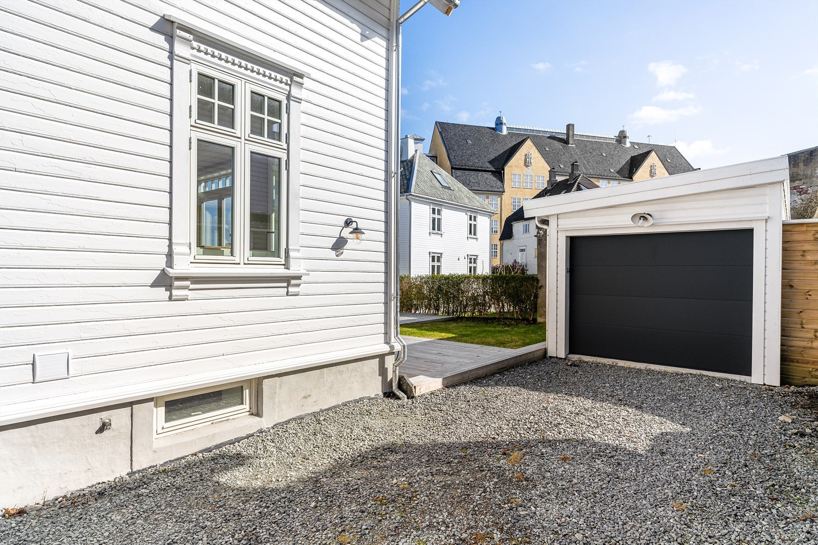 Uteområde. Galleribilde