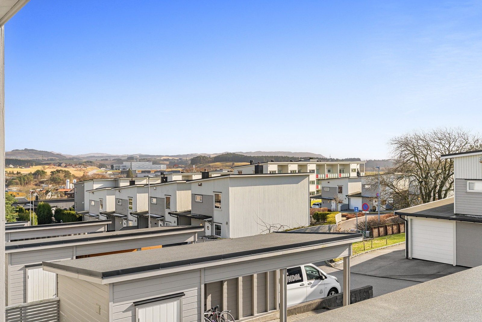 Utsikt fra balkongen Galleribilde