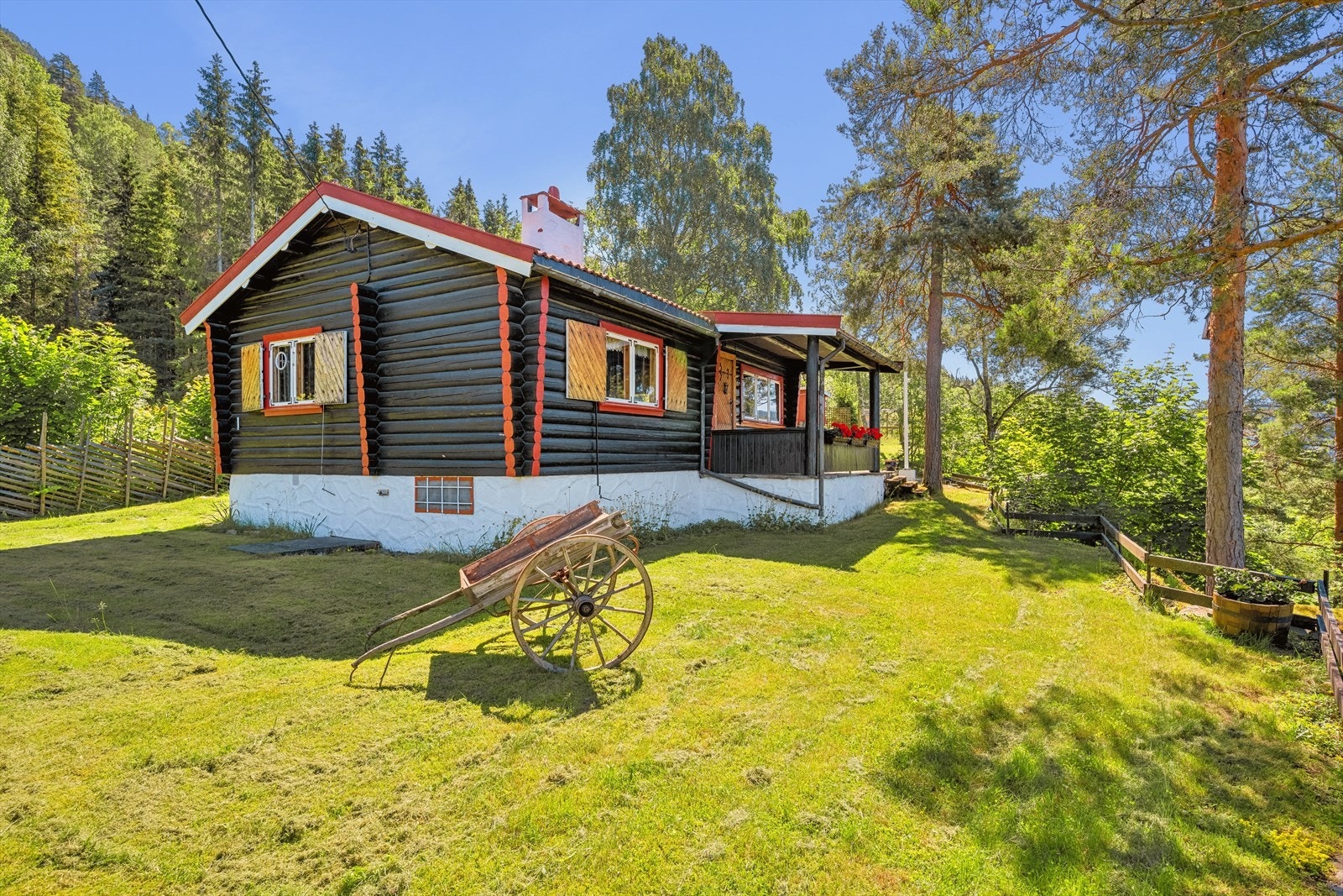 Hytta er oppført i ca. 1941 Galleribilde