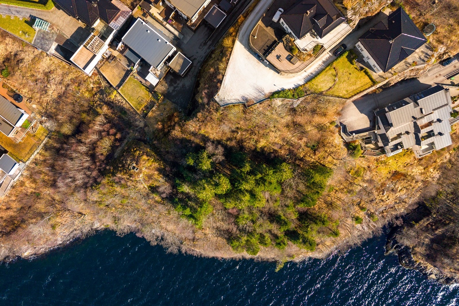 Boligfeltet er populært og trygt, spesielt anbefalt for familier og etablerere. Galleribilde