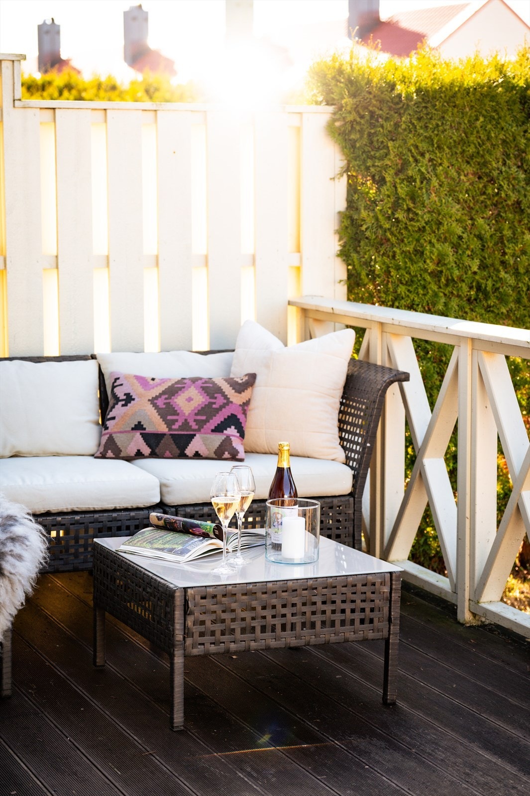 Sitteområdet på terrassen er ideelt for å nyte solrike dager. Galleribilde