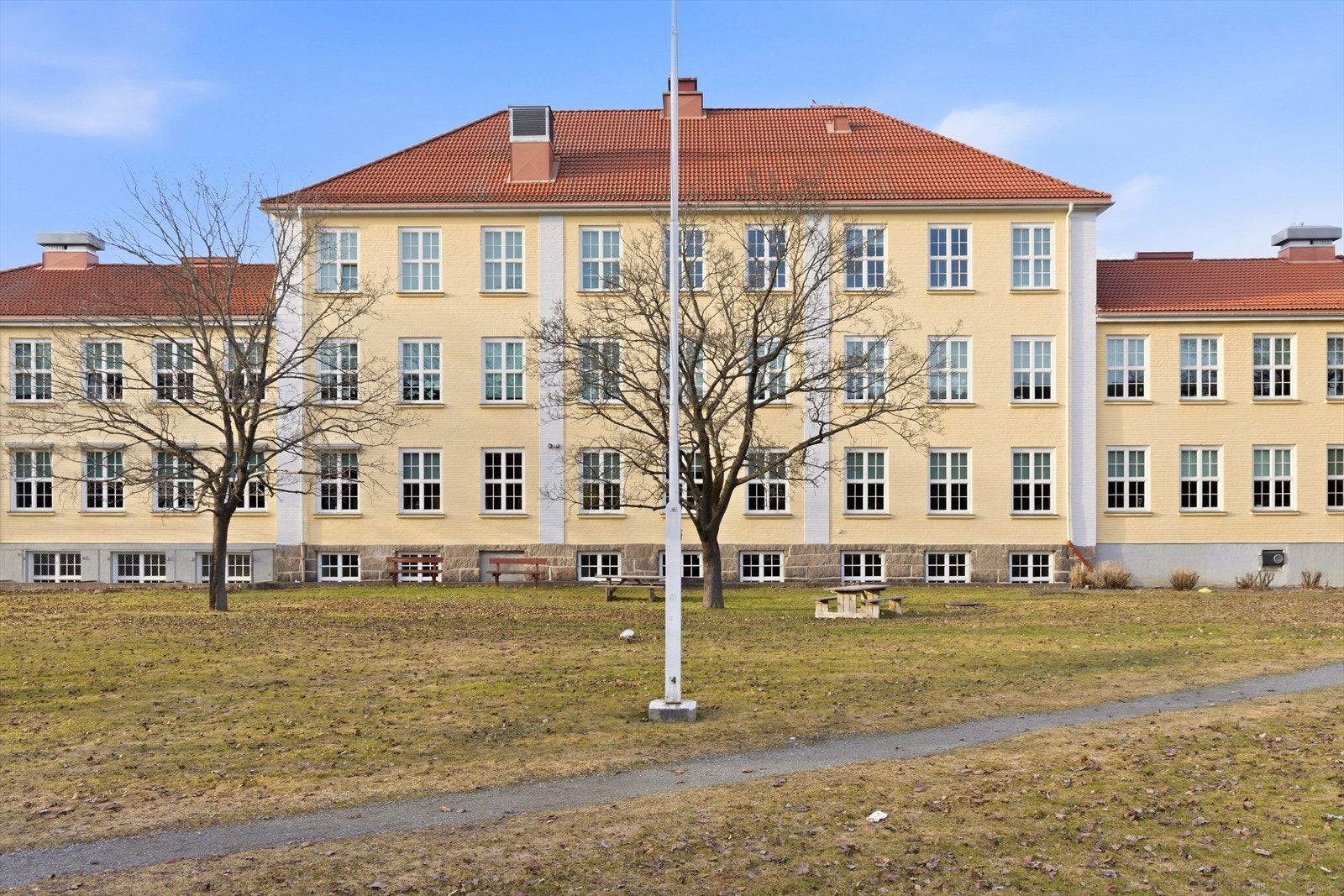 Åssiden barneskole Galleribilde