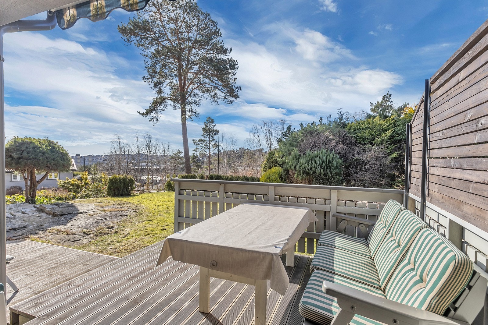 Veranda, delvis overbygget Galleribilde