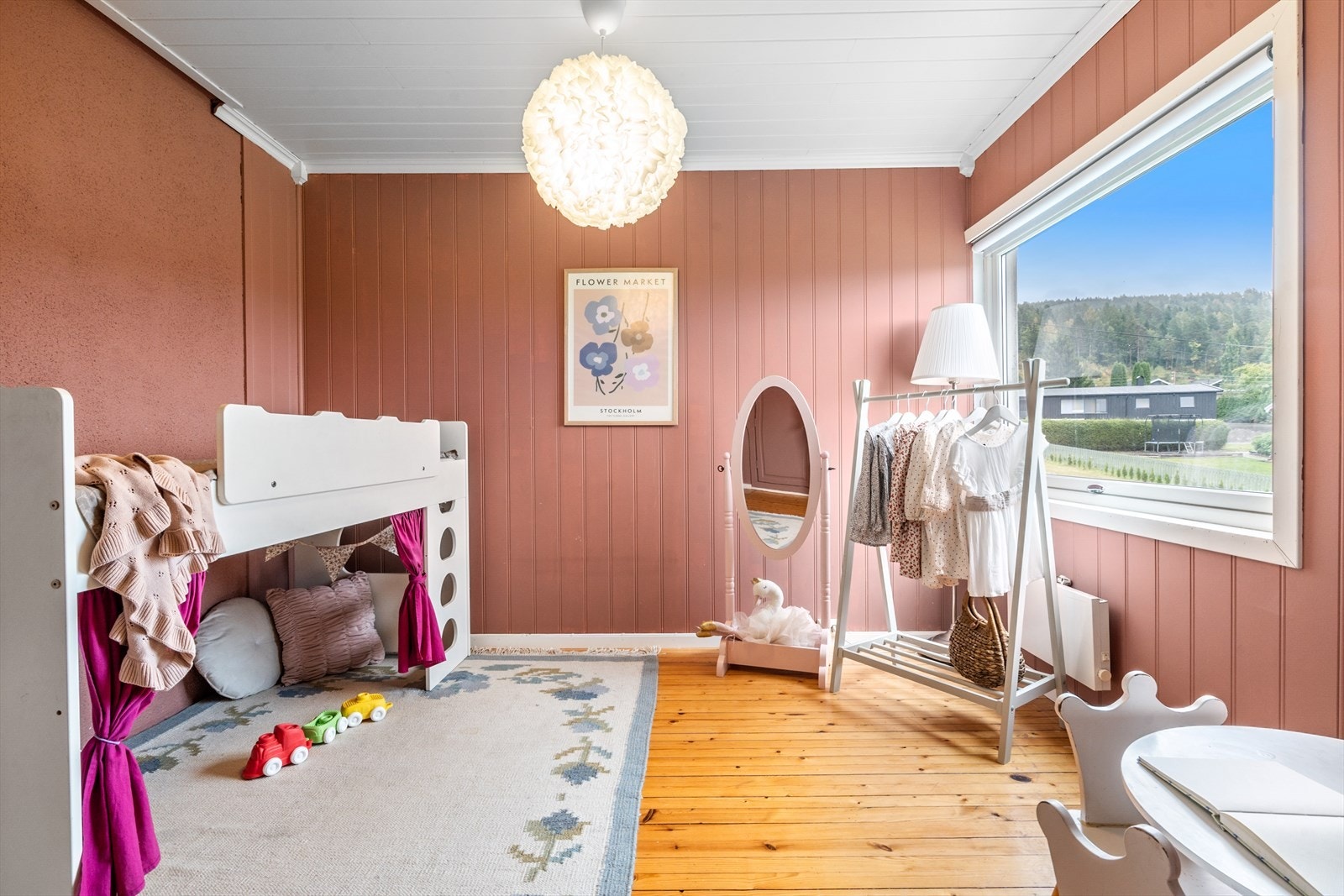 Soverom i 1.etasje Galleribilde