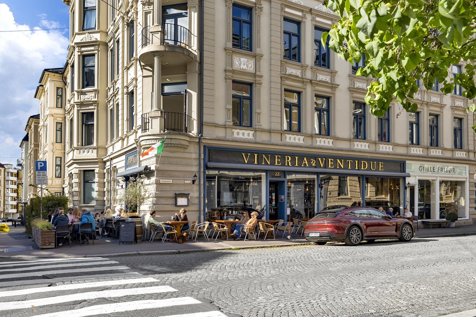 Nabolaget byr på en rekke koselige bydelsrestauranter og kafèer Galleribilde