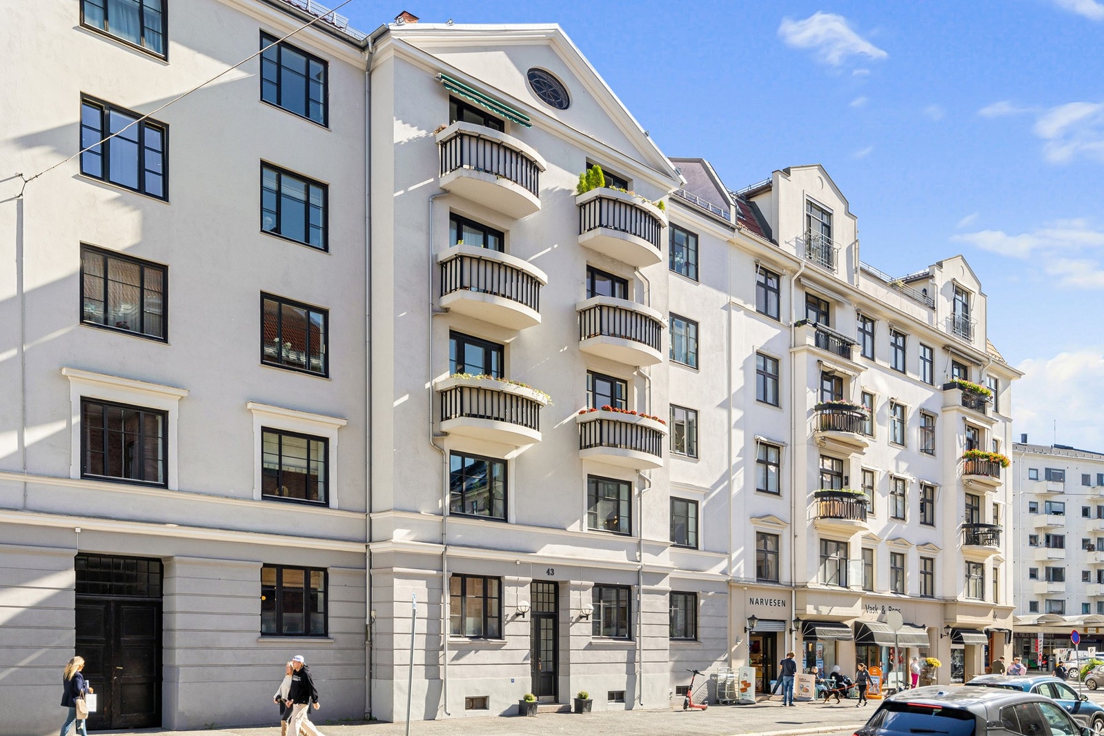 En klassisk perle med moderne komfort i hjertet av en av Oslos mest attraktive områder! Galleribilde