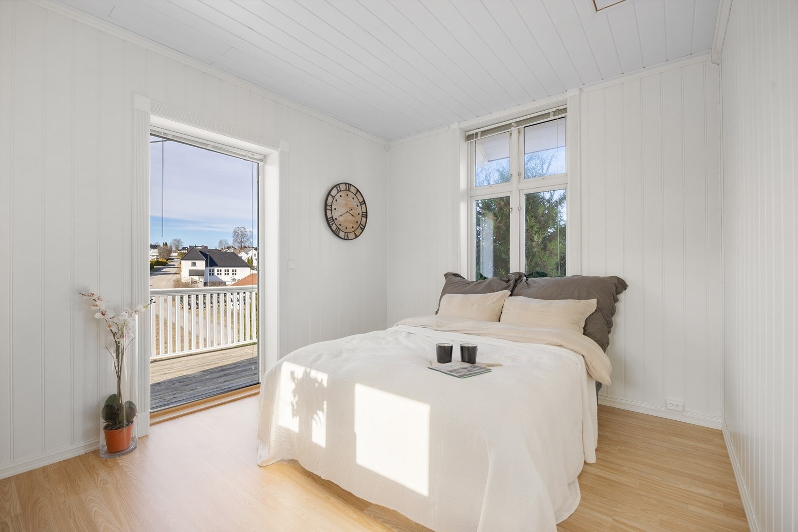 Soverom med veranda i 2. etasje. Galleribilde