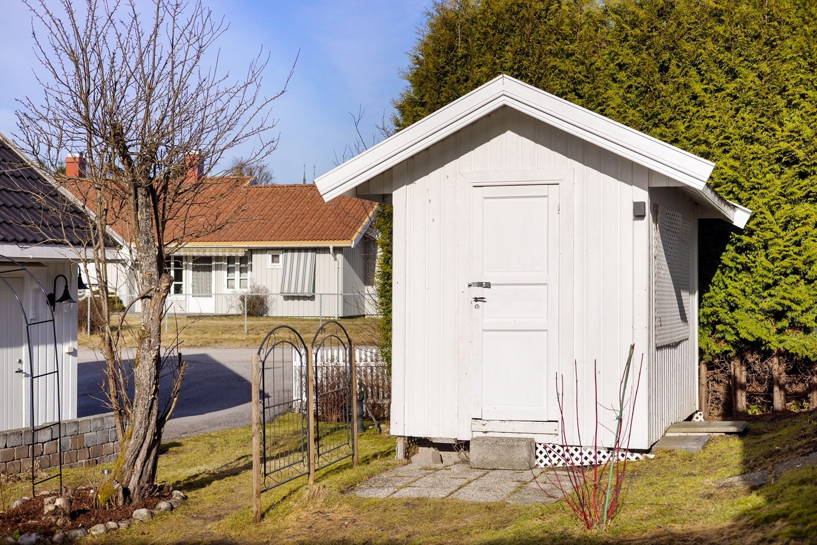 Praktisk hagebod! Galleribilde