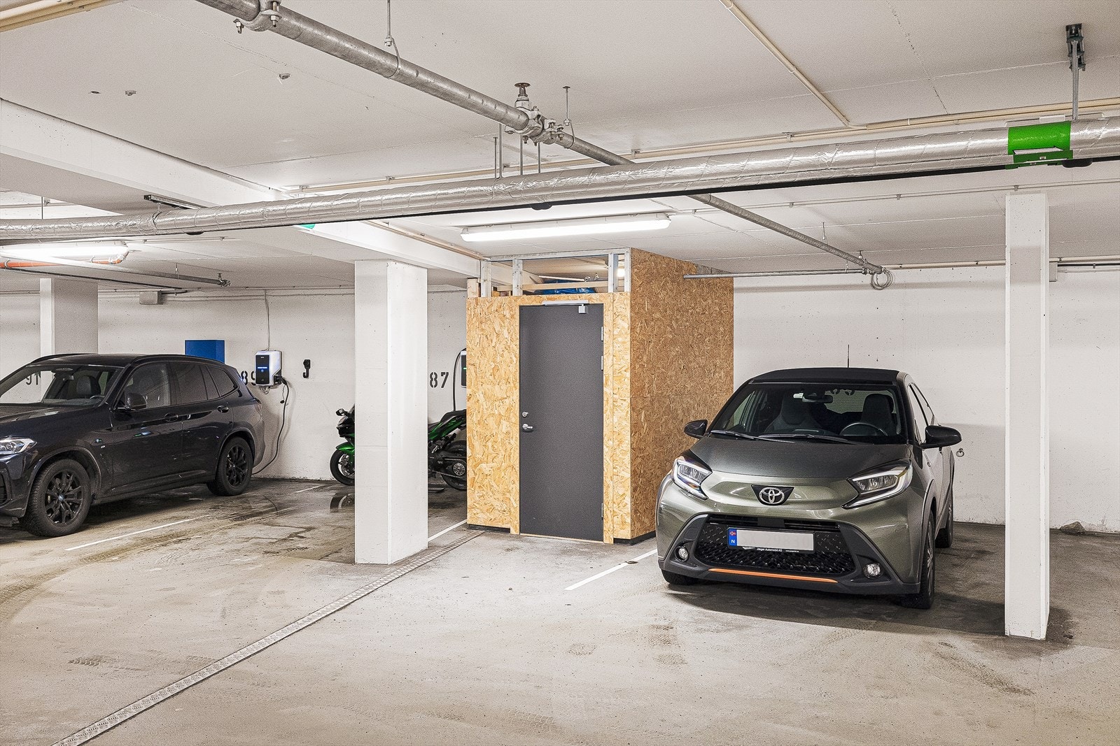Egen fast parkeringsplass i garasjeanlegg Galleribilde