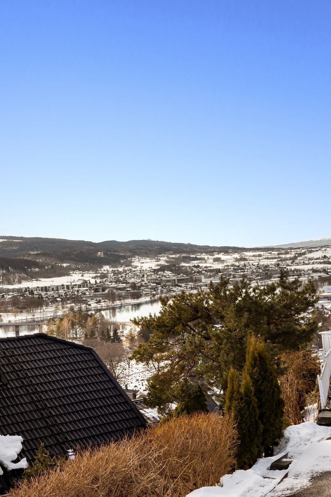 Utsikt fra terrassen Galleribilde