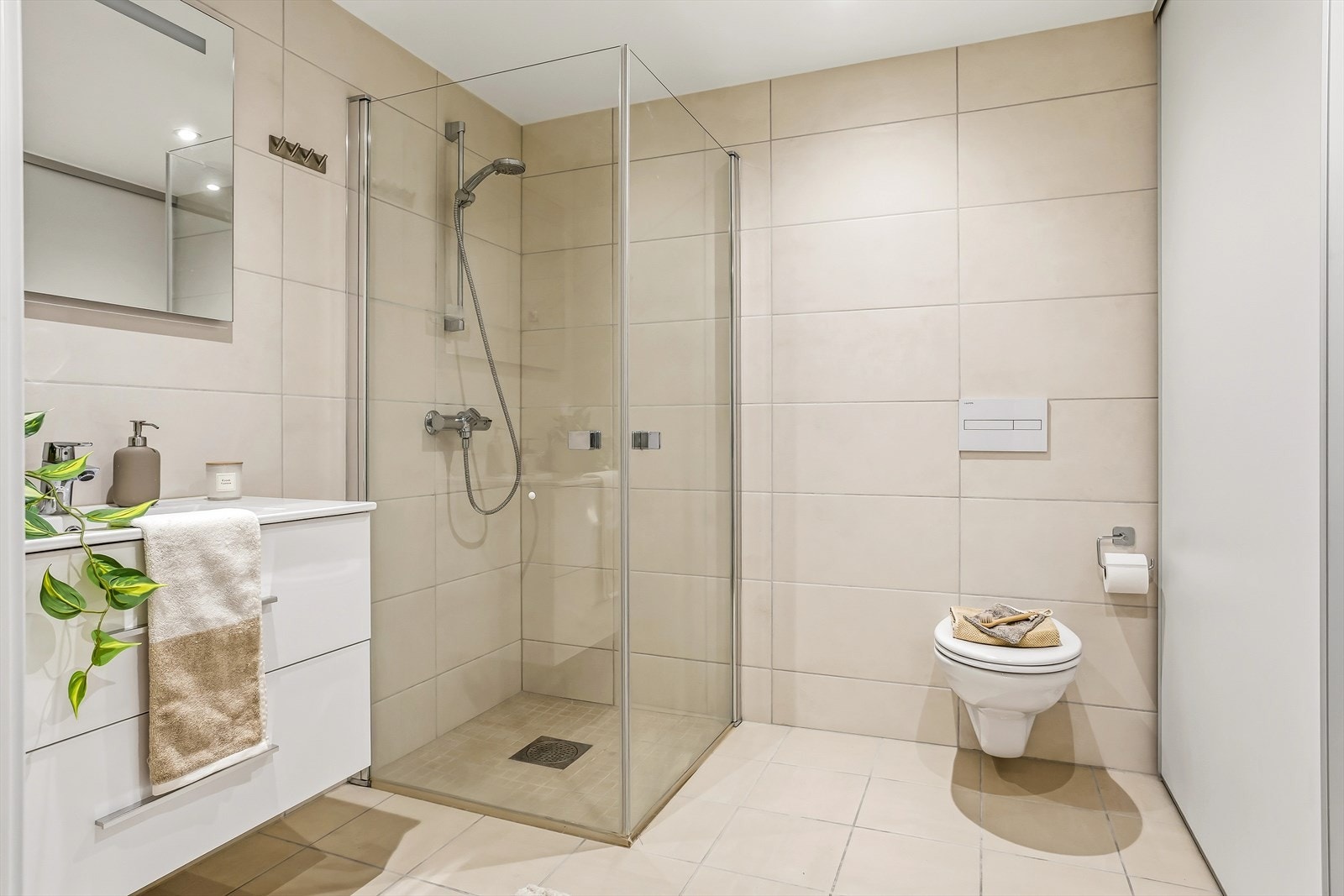 Baderom nr. 2. Galleribilde