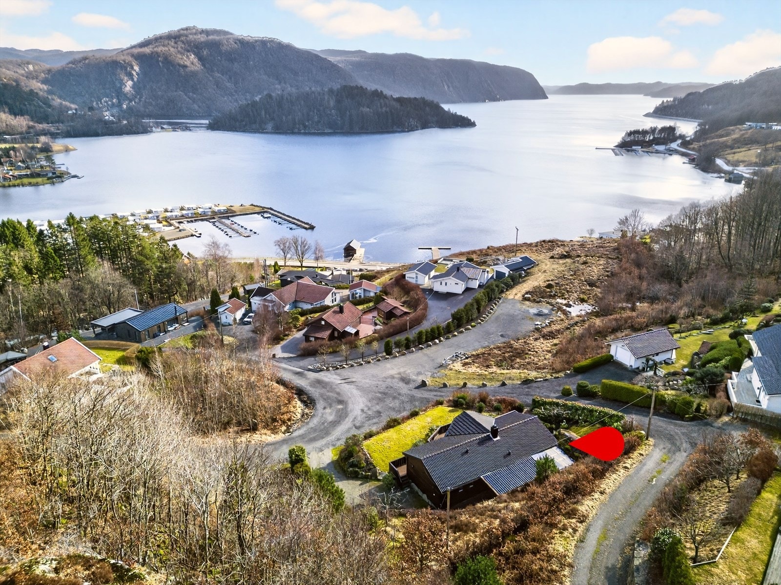 EiendomsMegler1 v/Kjetil Elle har gleden av å presentere Rutlelia 22 på Åpta i Farsund kommune. Fotobyrå: Bolio AS Galleribilde