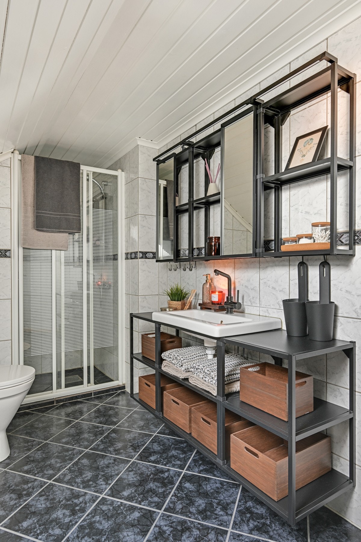 Bad loftsetasje Galleribilde