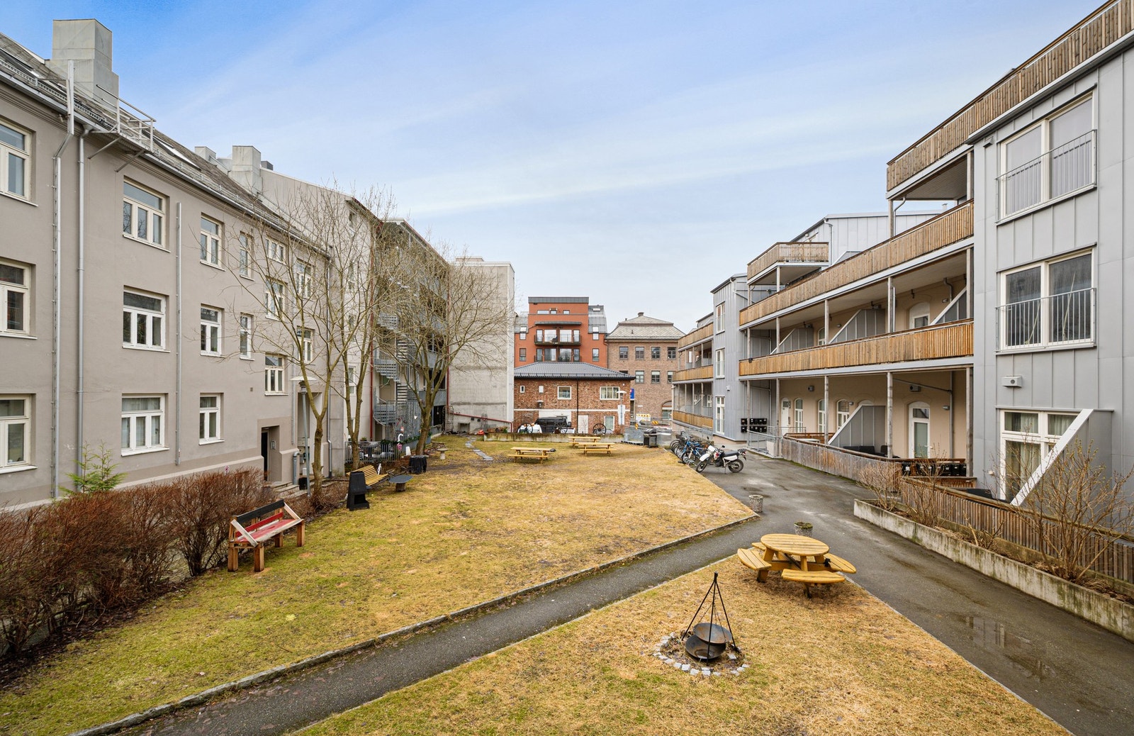 Fellesområdet er ypperlig å benytte i sommerhalvåret. Galleribilde