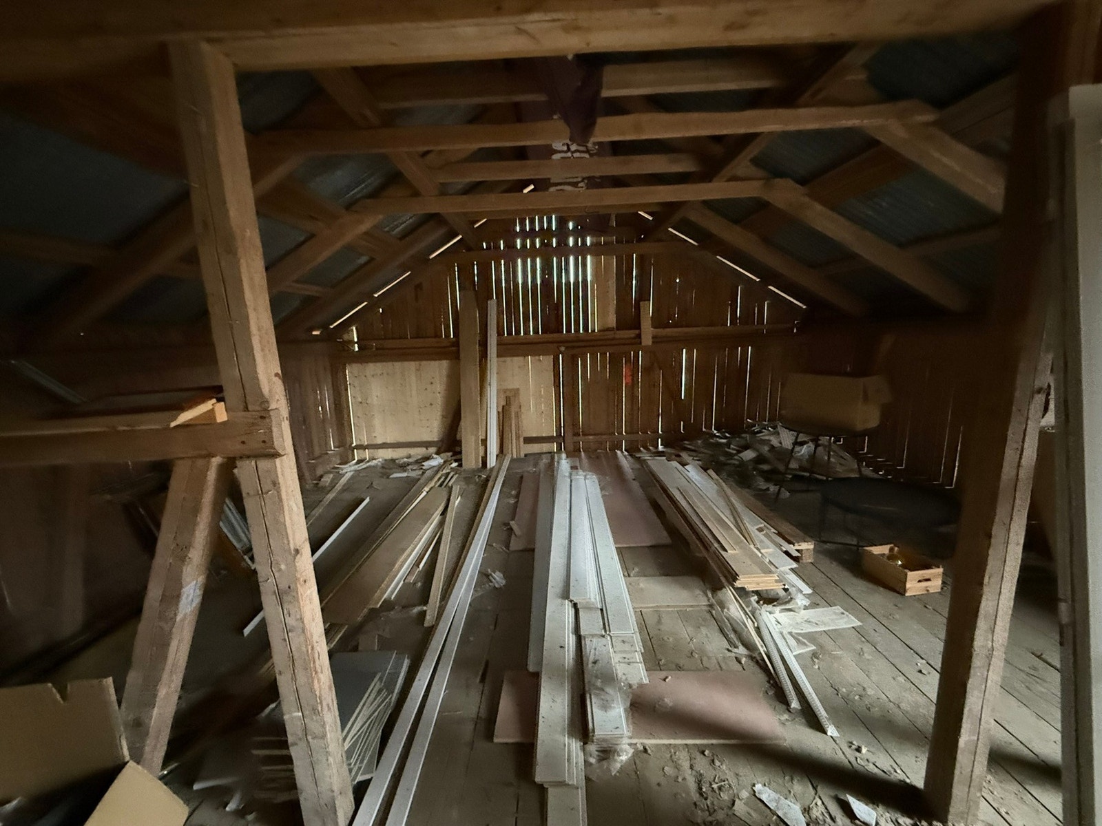 Lagerrom. Galleribilde