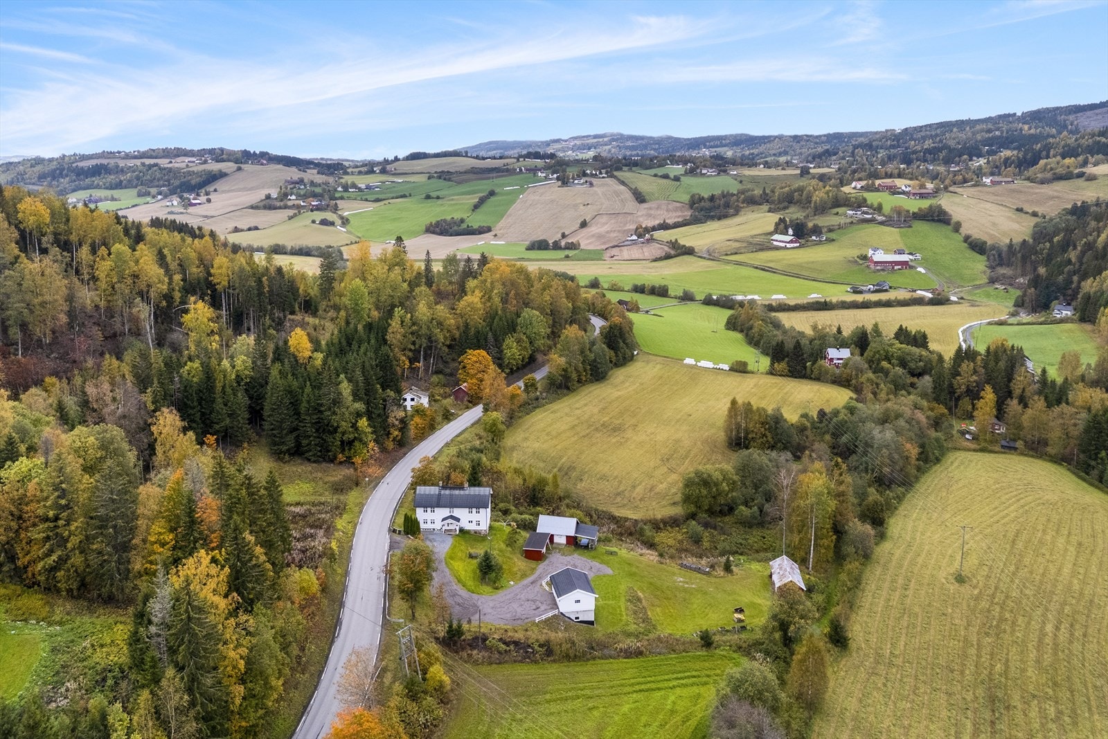 Eiendommen er solrik og usjenert Galleribilde