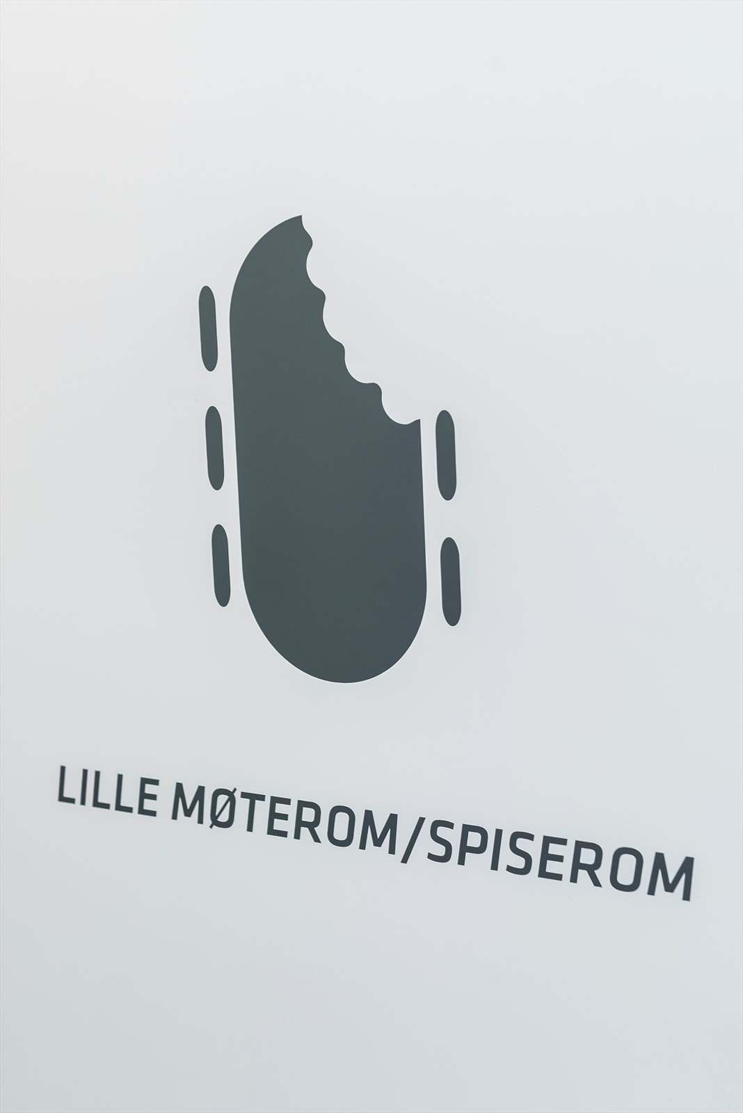 Møte/spiserom. Galleribilde