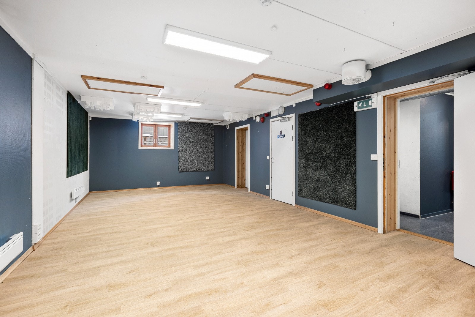 Rom i kjeller (Gamle rockeverkstedet) Galleribilde