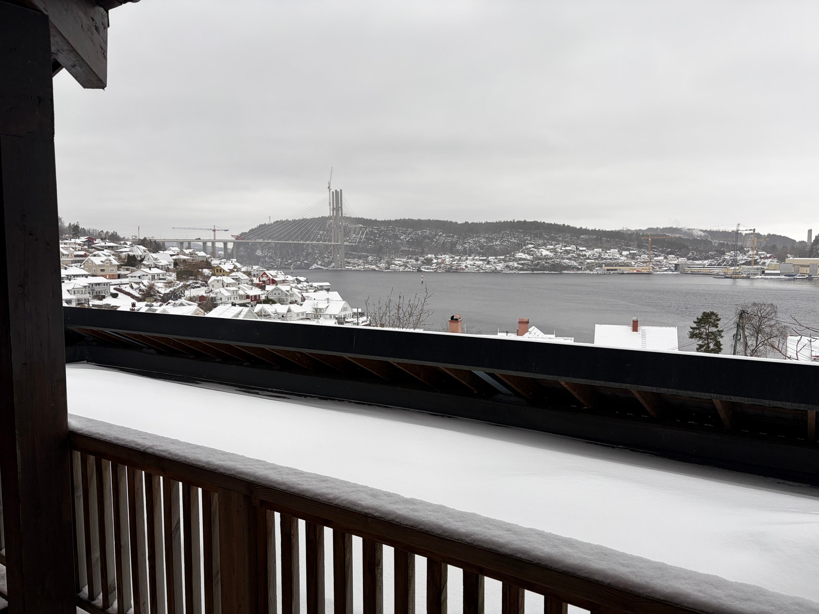 Utsikt fra terrasse Galleribilde