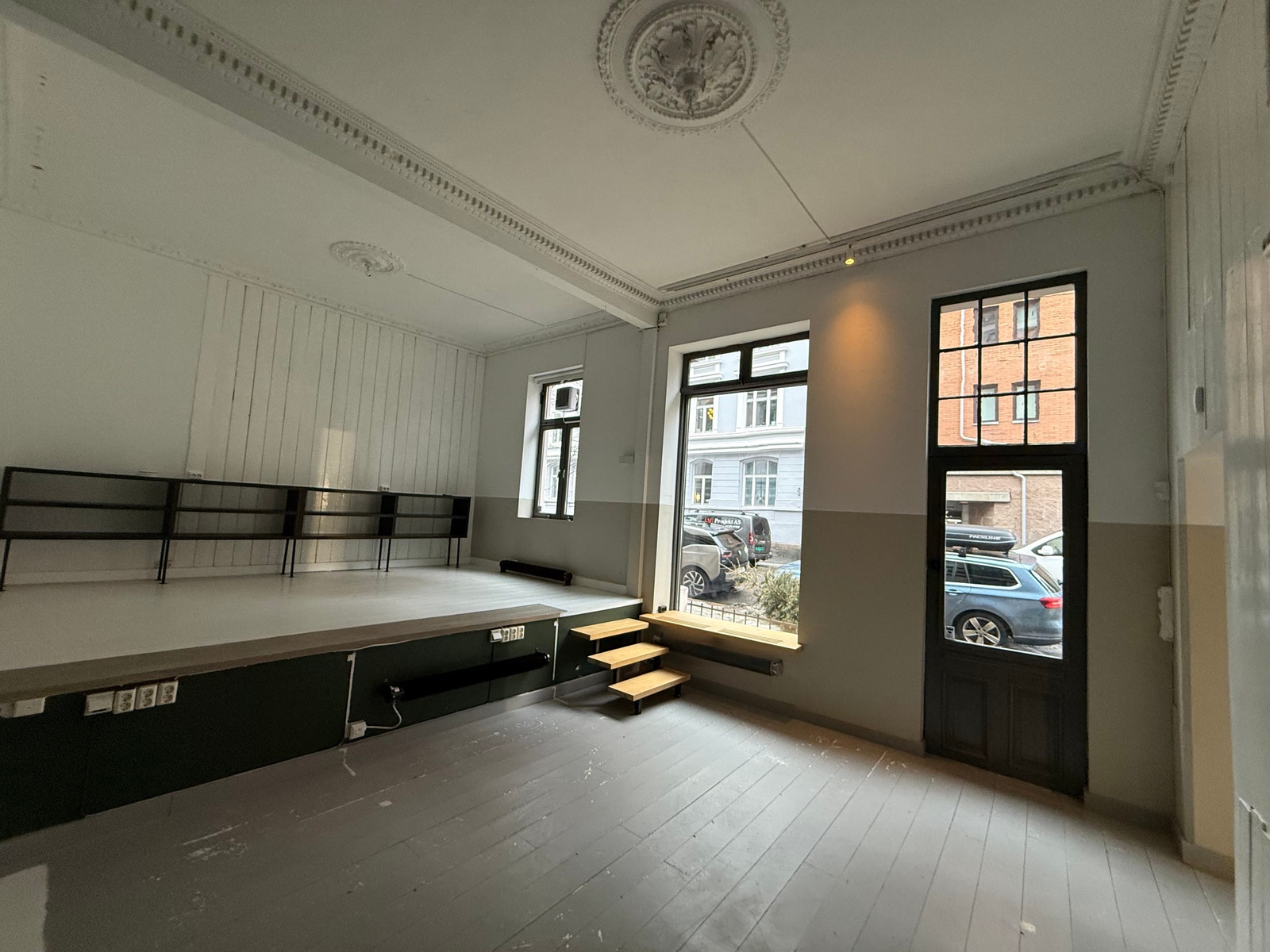 Et luftig og åpent rom. Lokalet er nå under oppussing. Galleribilde