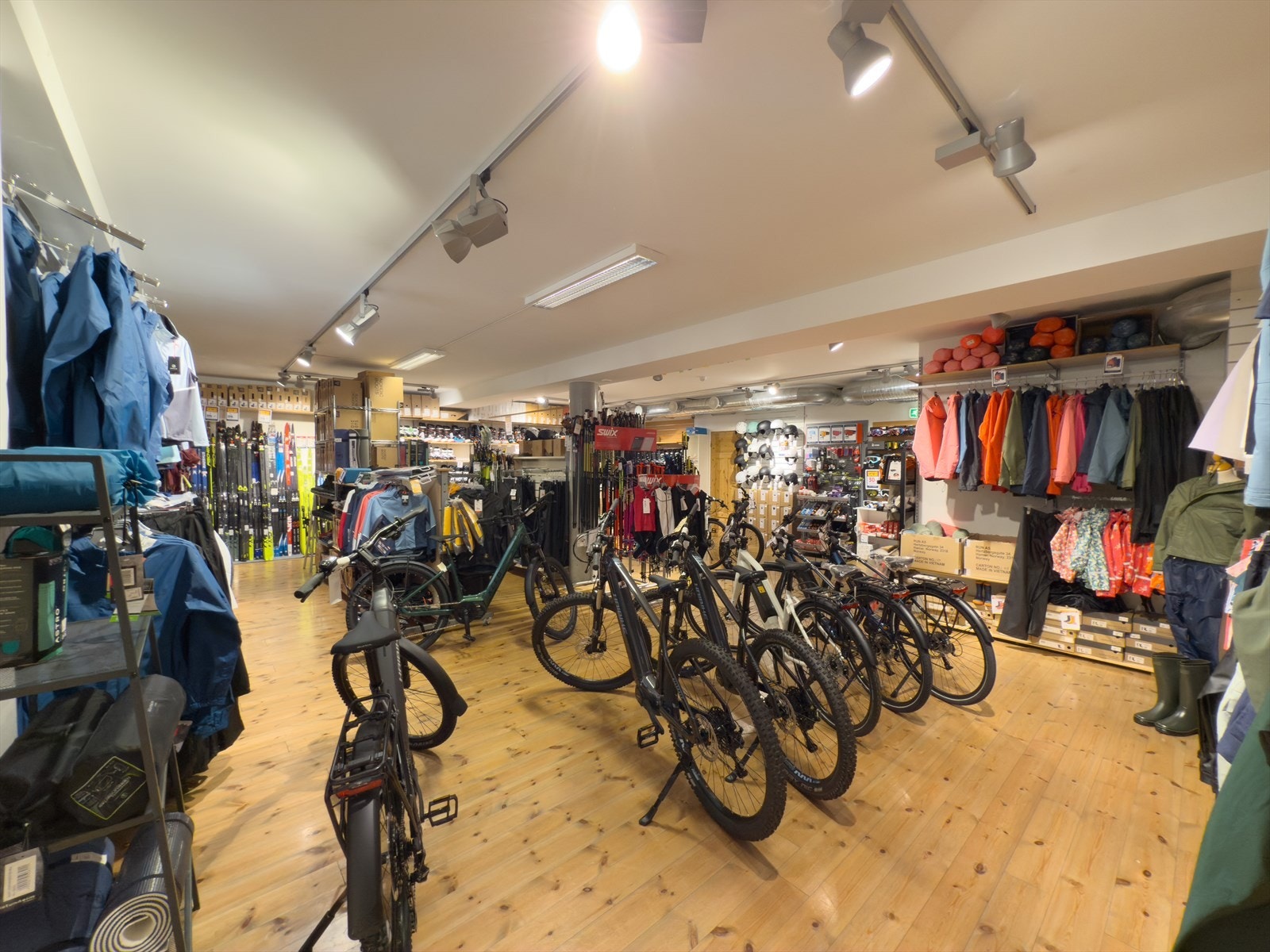 IMG_2155 @ Rune Hagen.jpg Galleribilde