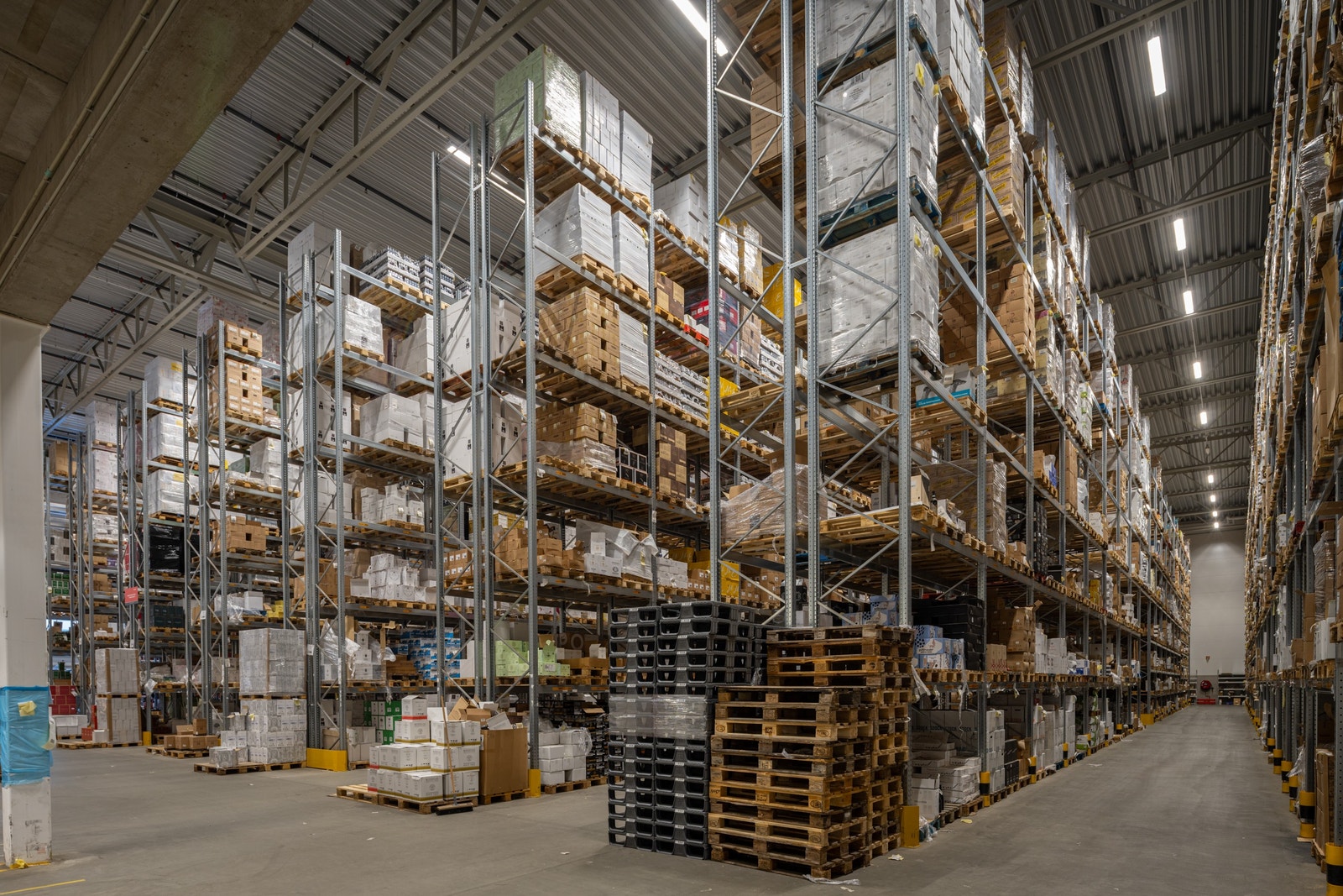 Reolsatt lager Galleribilde