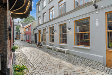 Arven ligger i 1. etasje i Sommerveita. Galleribilde