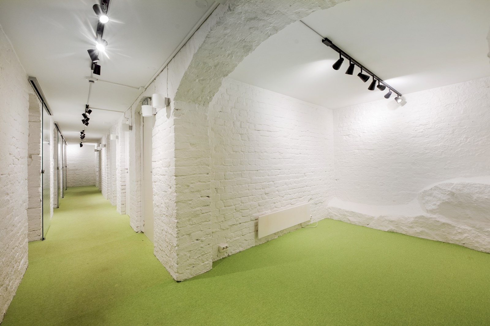 Kjelleretasje Galleribilde