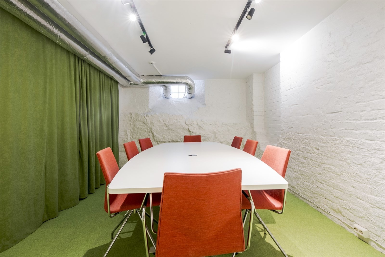 Kjelleretasje Galleribilde
