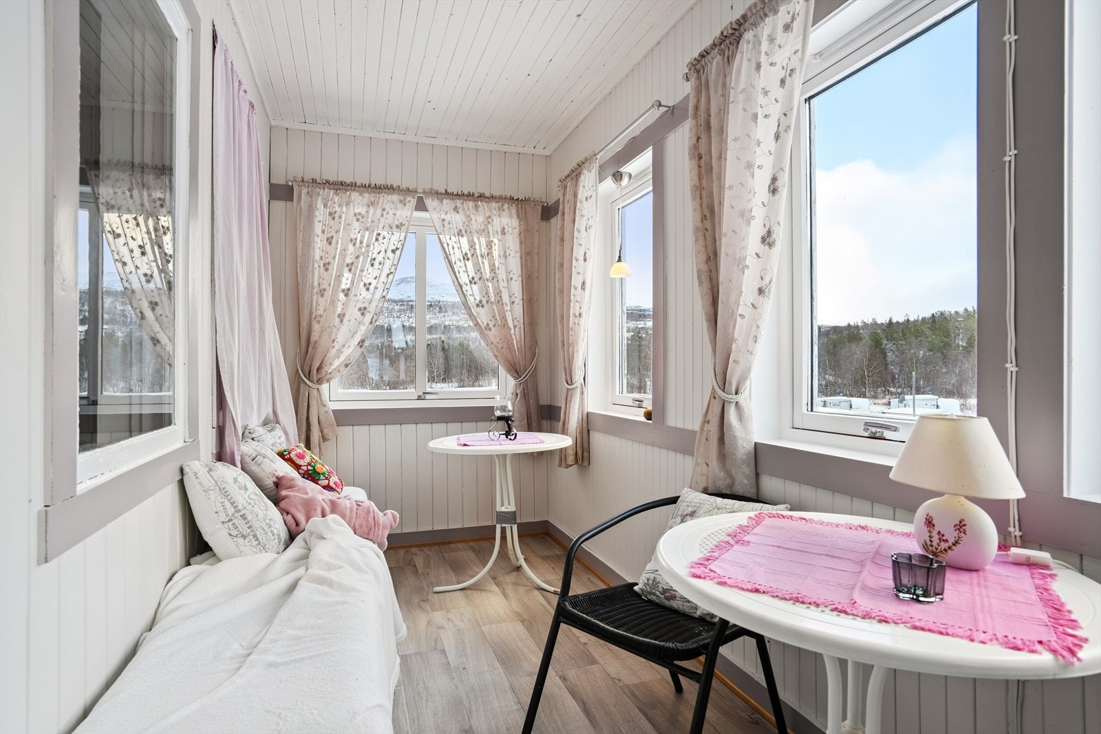 Vinterhage 2 etasje hovedbygning Galleribilde
