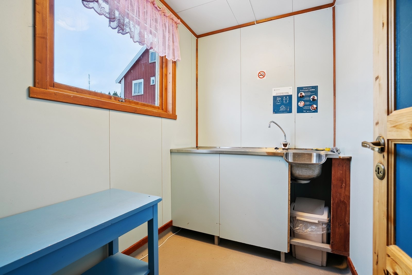 Sanitæranlegg i service bygget Galleribilde