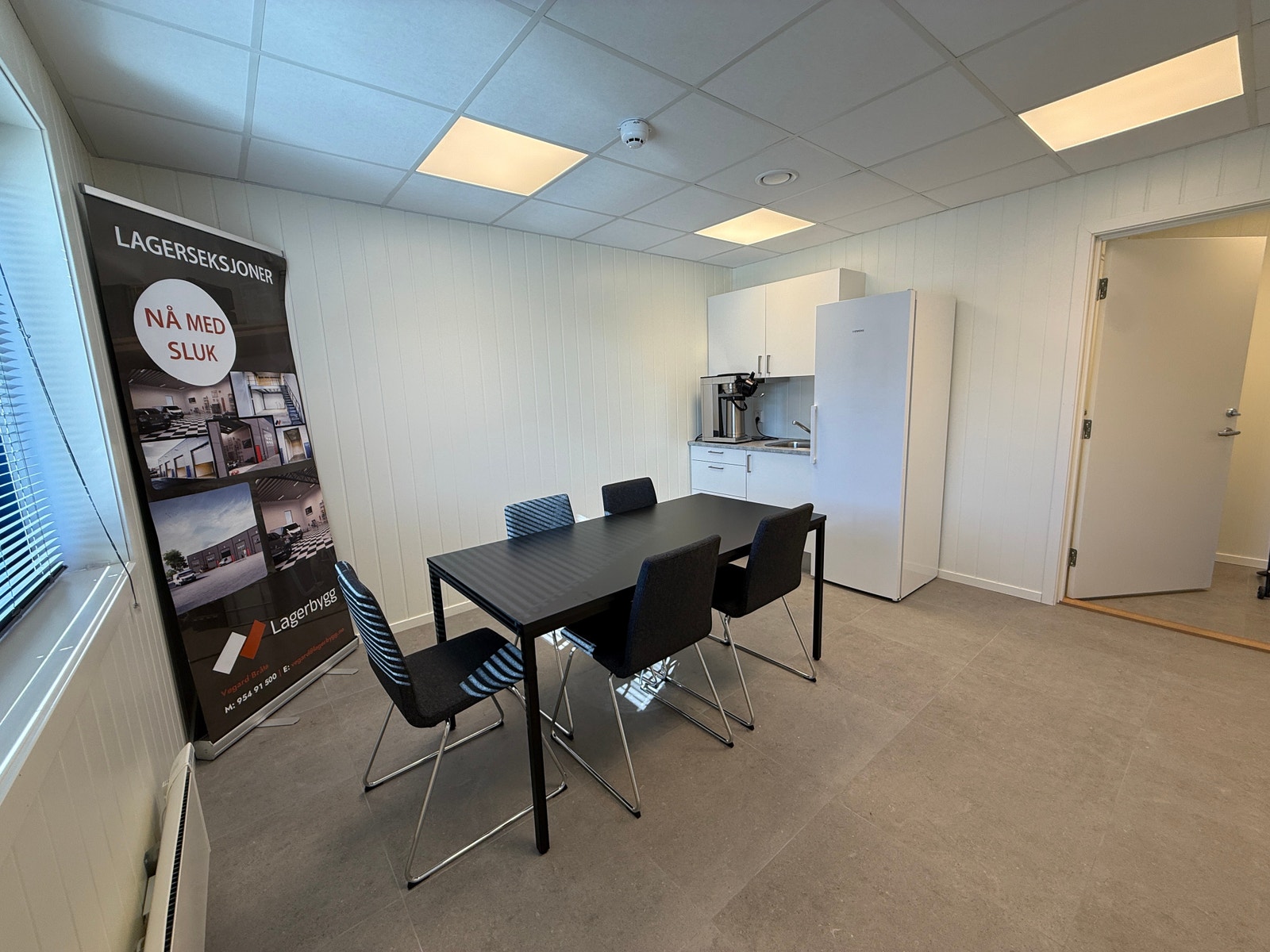 Seksjon 1 - Kjøkken/møterom Galleribilde