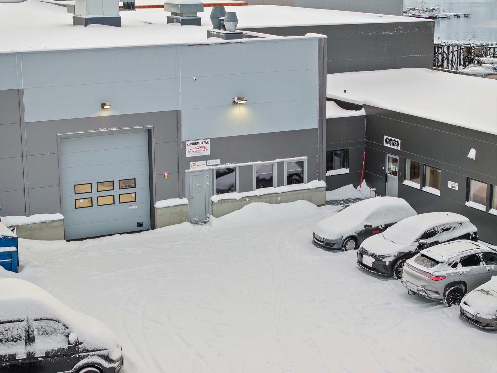 Inngang til næringsområdene. Galleribilde