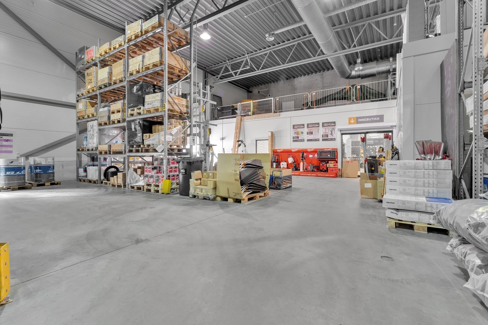 Lager Galleribilde
