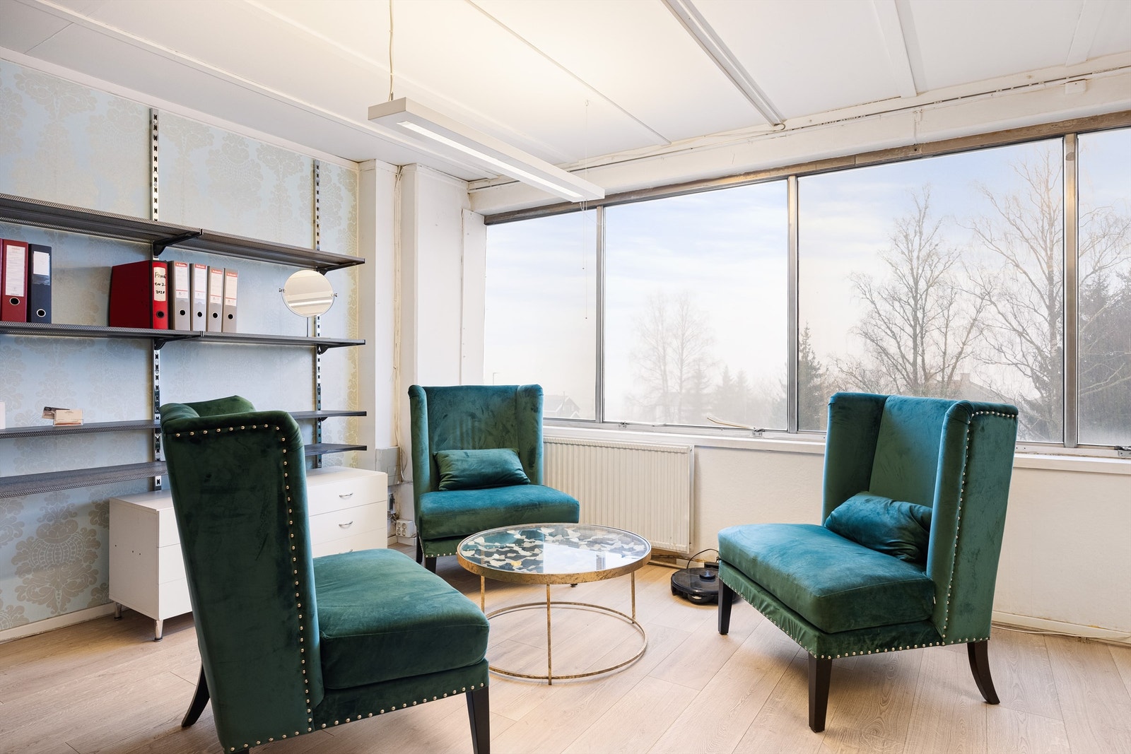 Kontor/showrom. Galleribilde