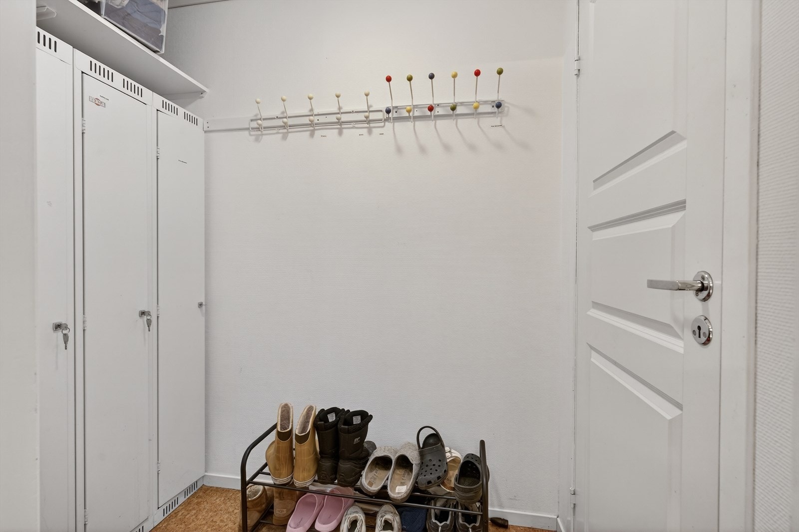 Garderobe/omkledningsrom Galleribilde