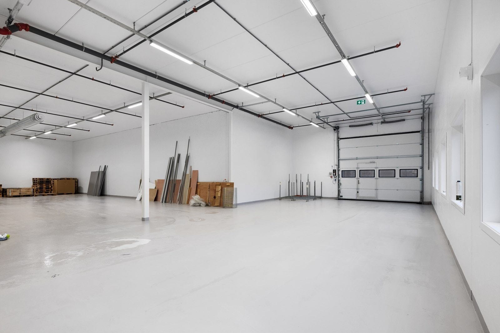 Lager lokale i 1. etg. ca. BTA 315 m².