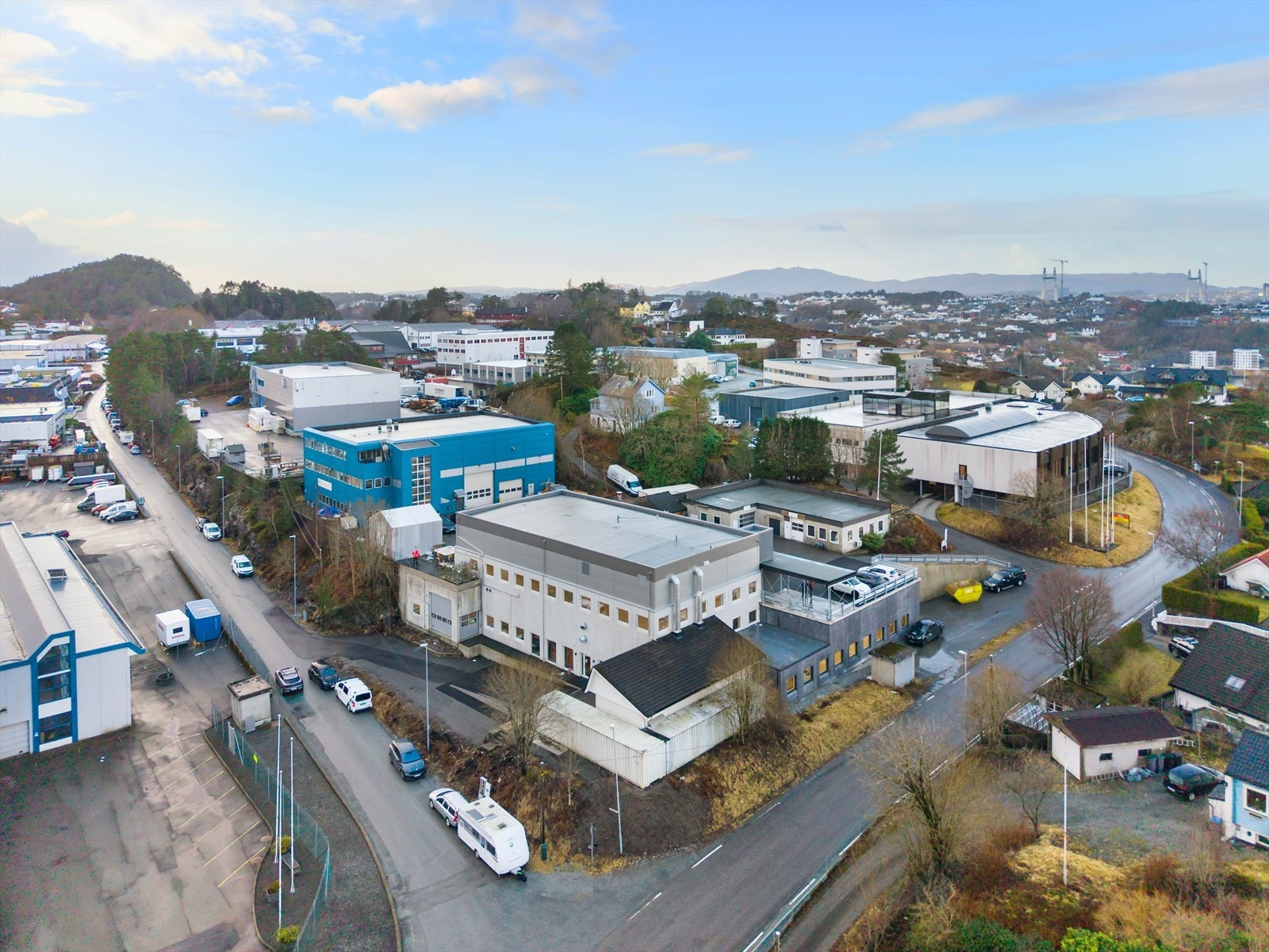 Leirvikåsen 49b presentert av Stephane B. Trotta i EiendomsMegler1 Næringseiendom