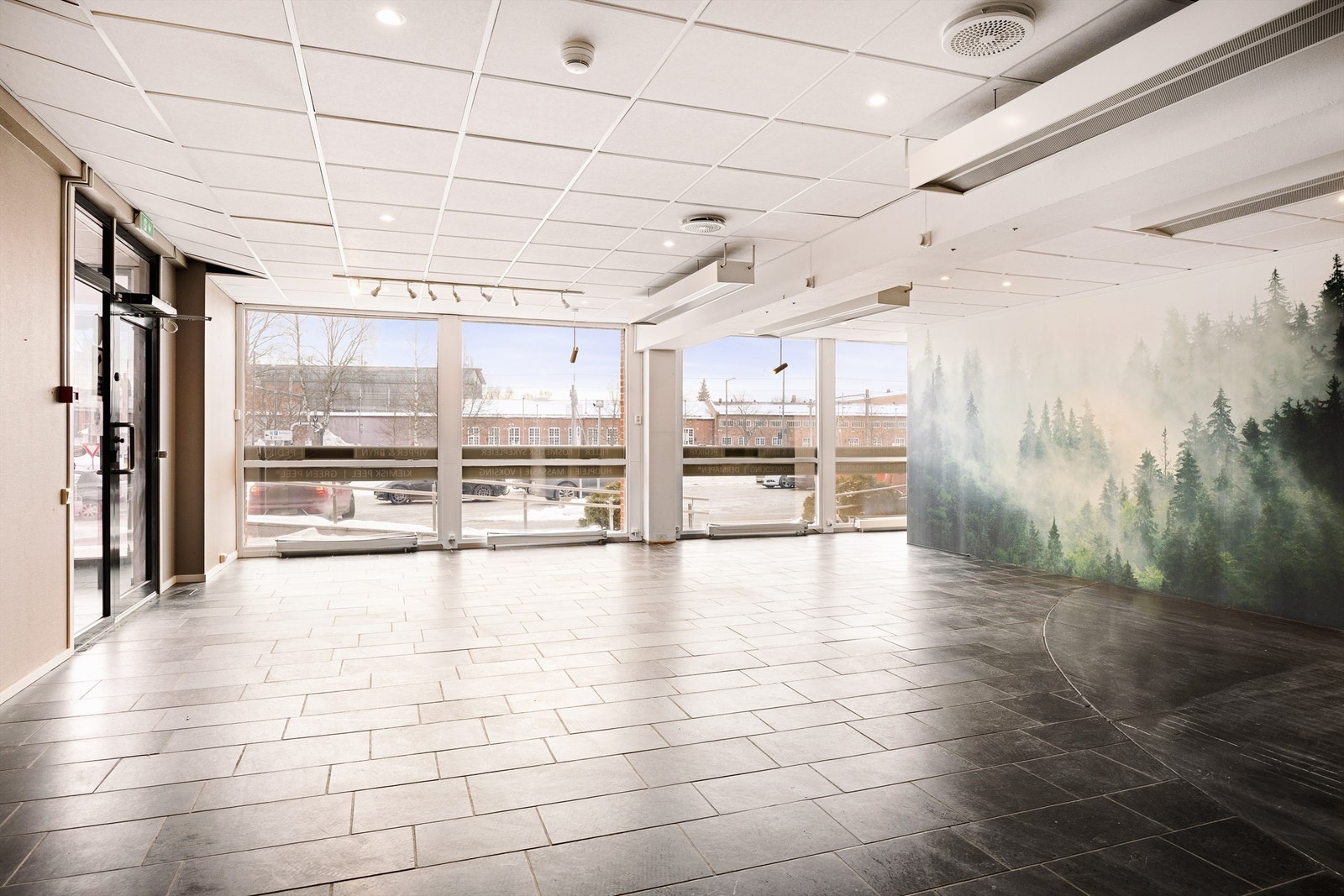 Ledig areal Galleribilde
