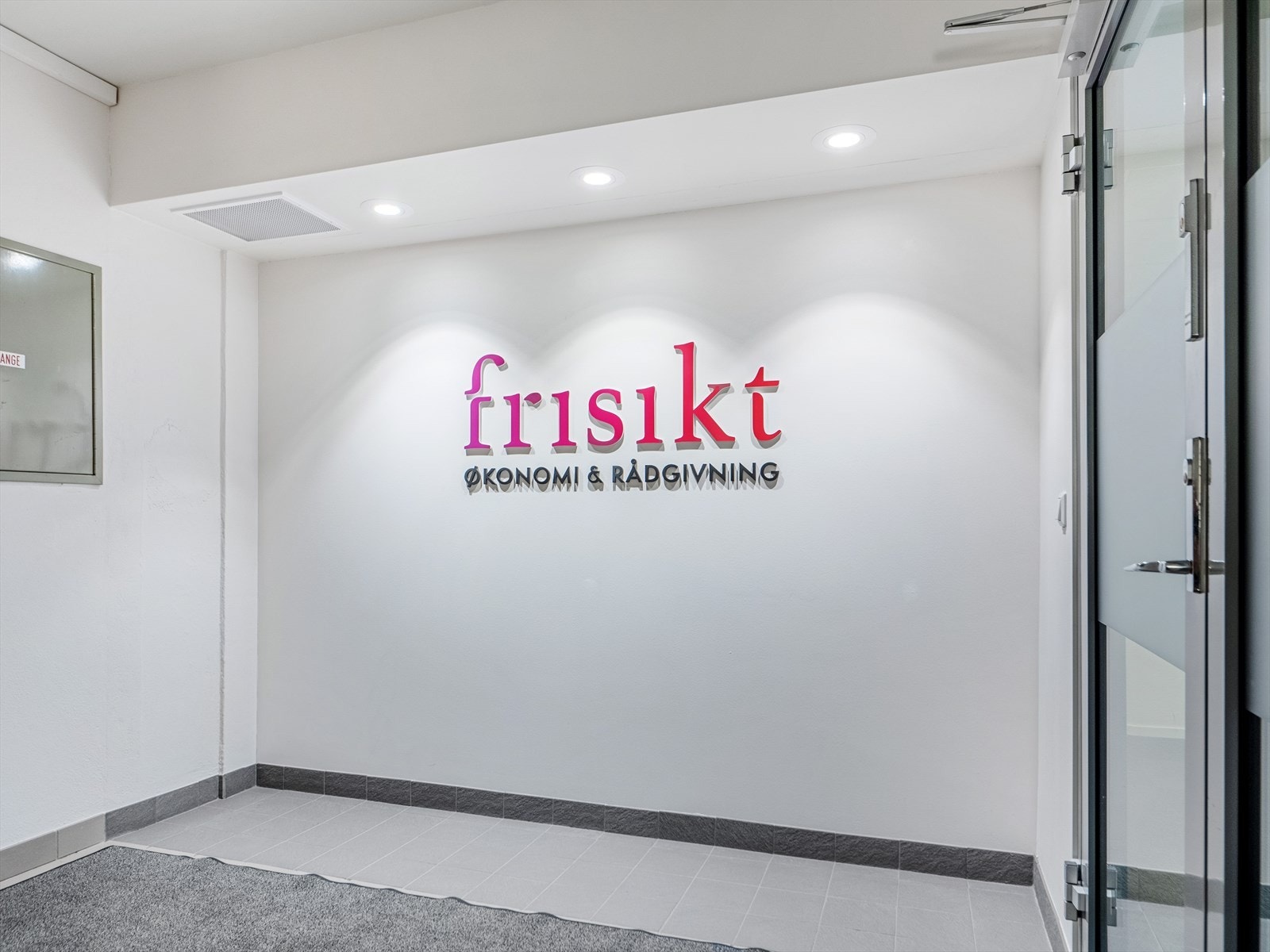 Frisikt Galleribilde